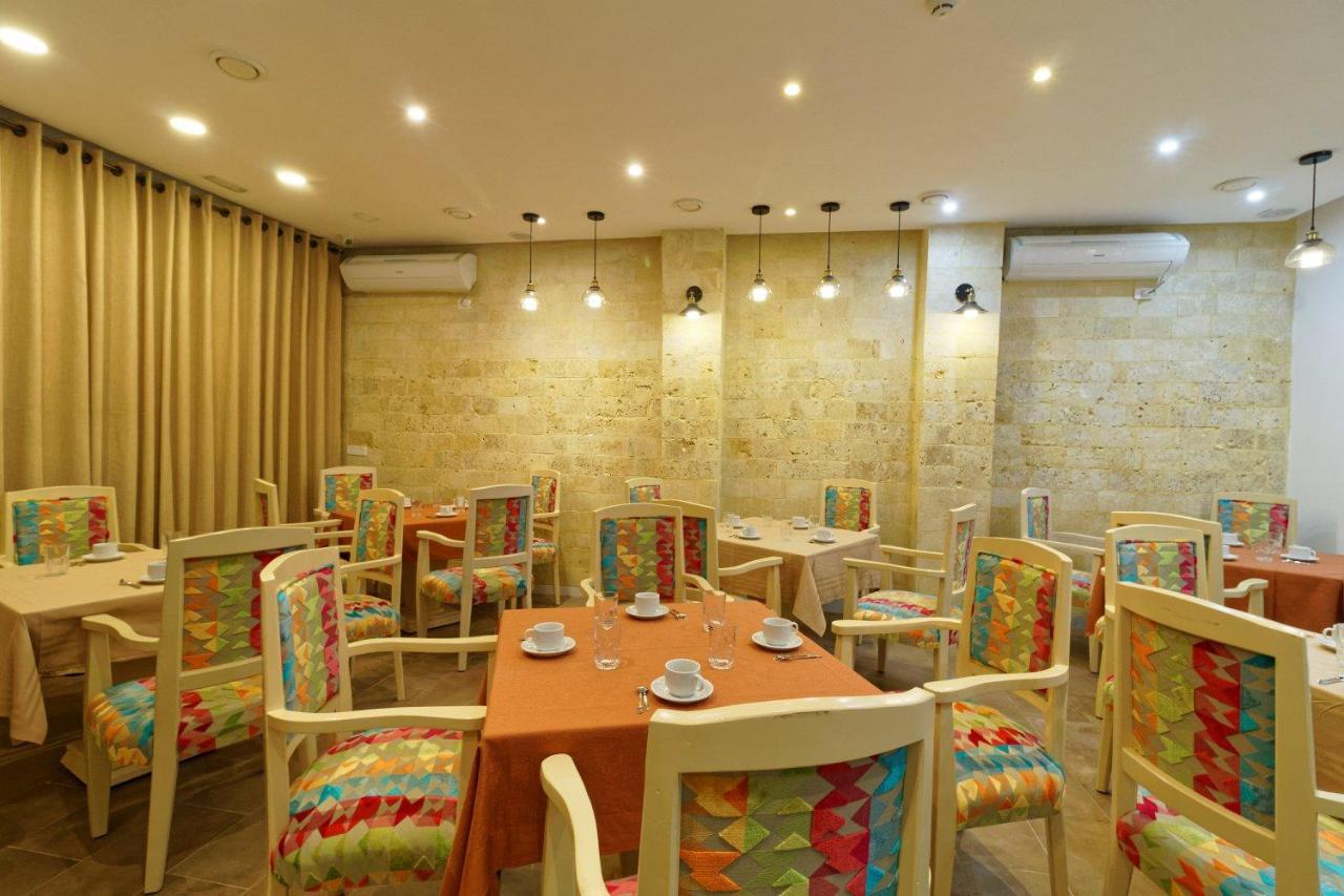 תוניס Hotel Roma מראה חיצוני תמונה